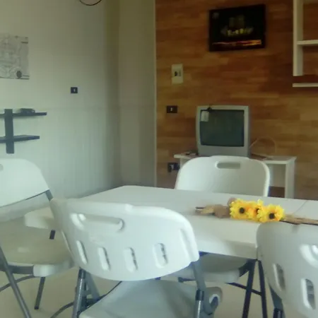 Casa Nerodavola * أفولا