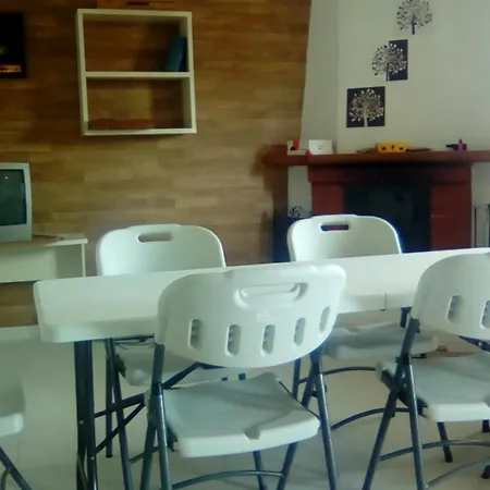Casa Nerodavola أفولا